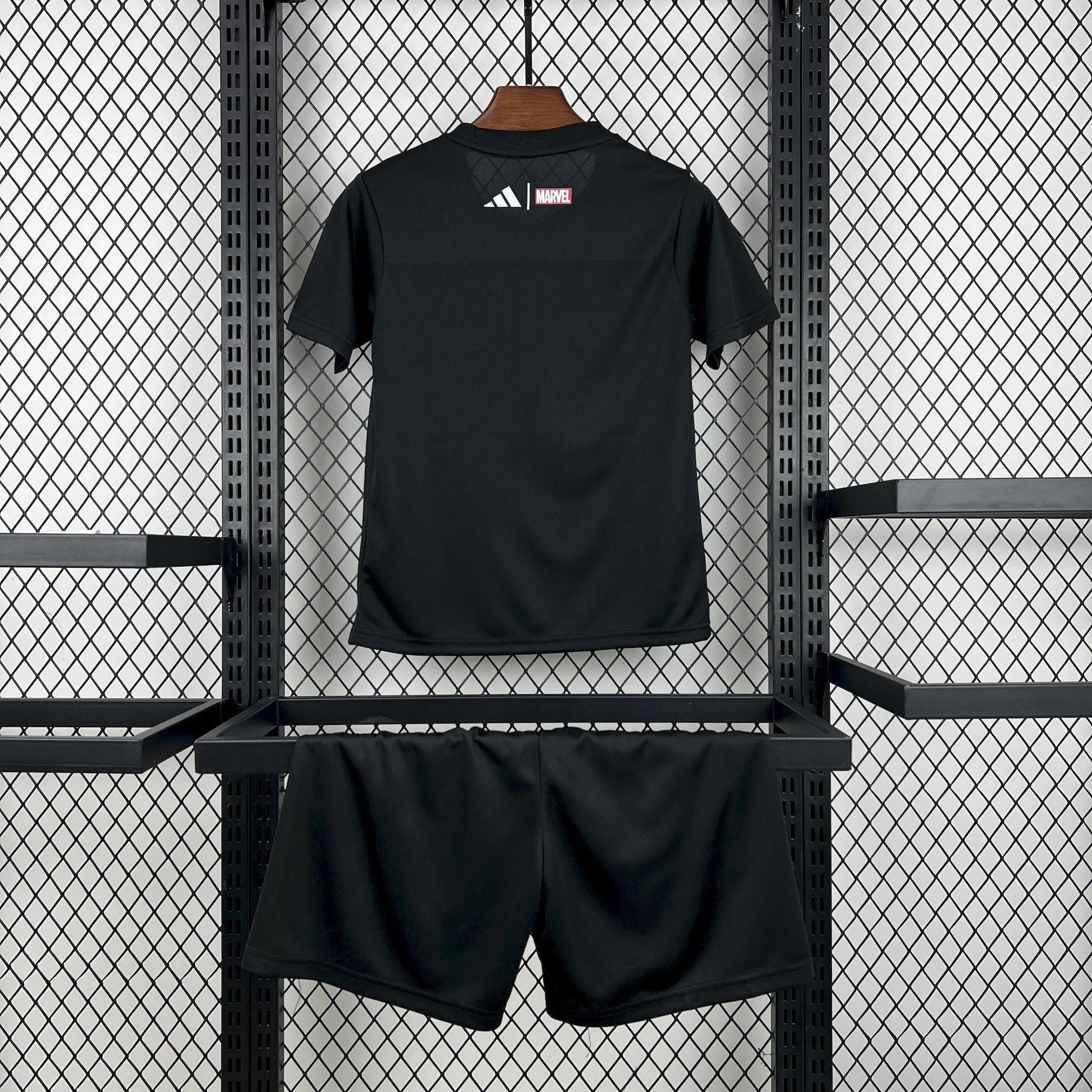 Conjunto Infantil Real Madrid 26/27 - Preto