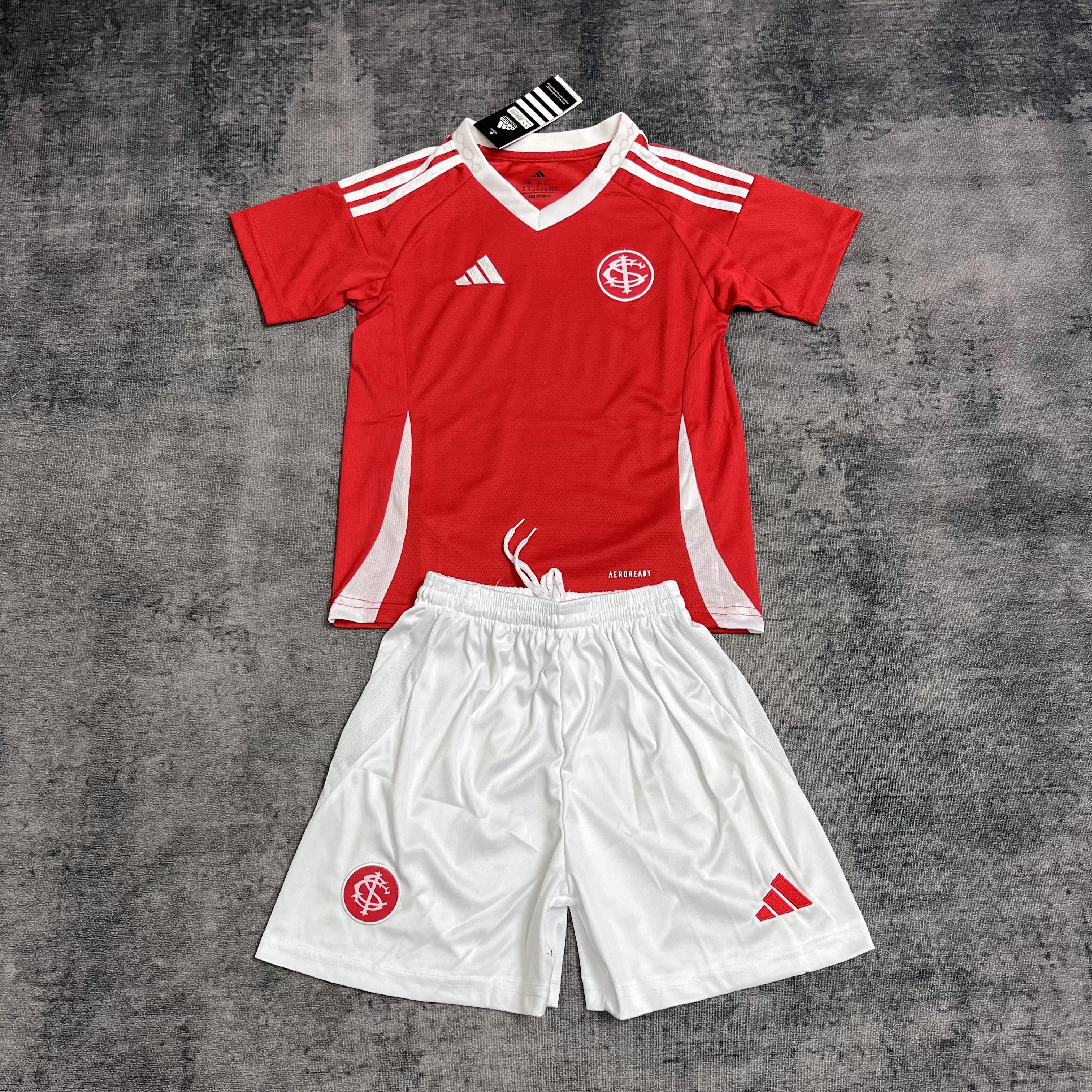 Conjunto Infantil Internacional Titular 2025/26 - Vermelho e Branco