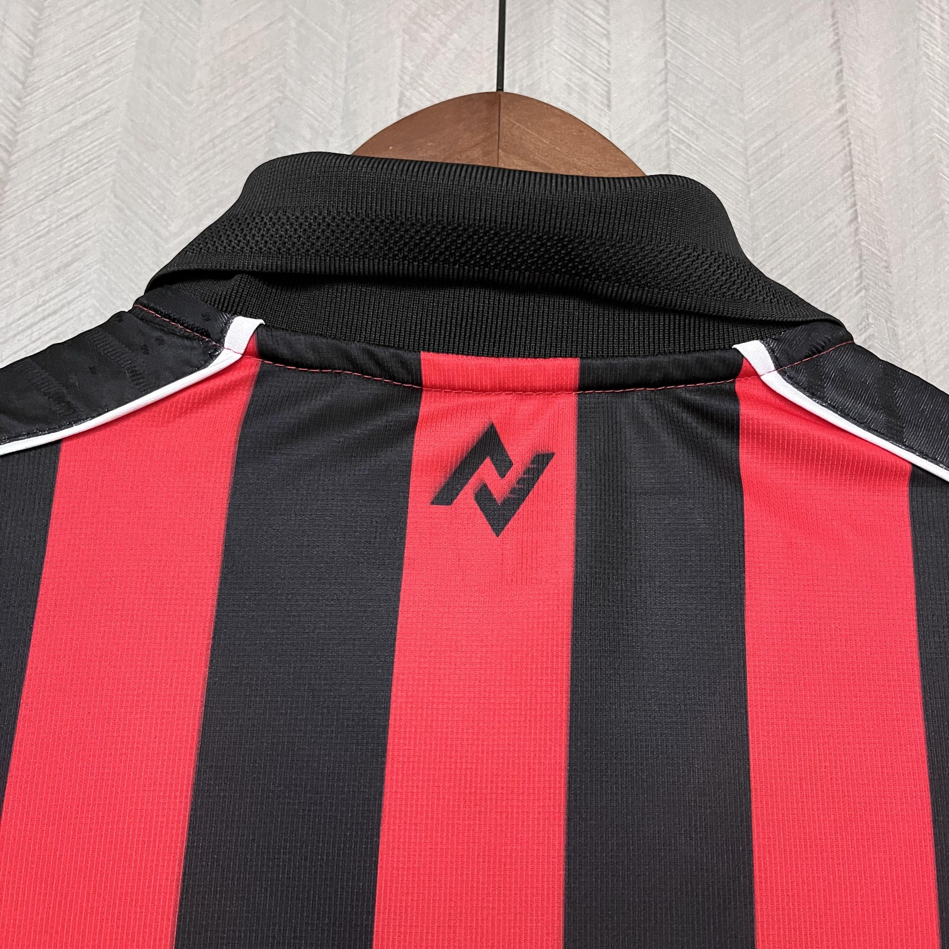 Camisa Vitória Titular 25/26 - Vermelha e Preta
