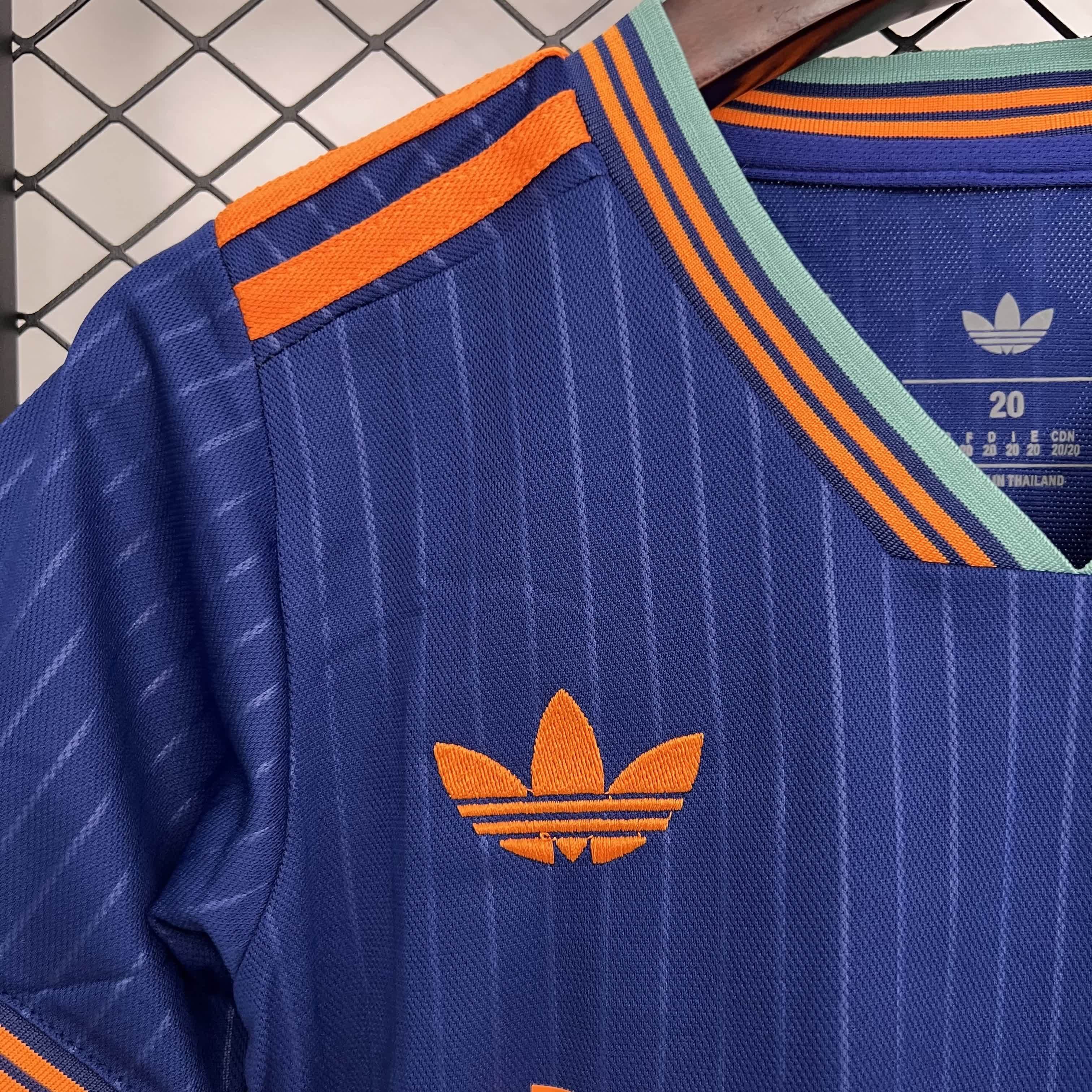 Conjunto NewCastle Away 25/26 - Azul e laranja