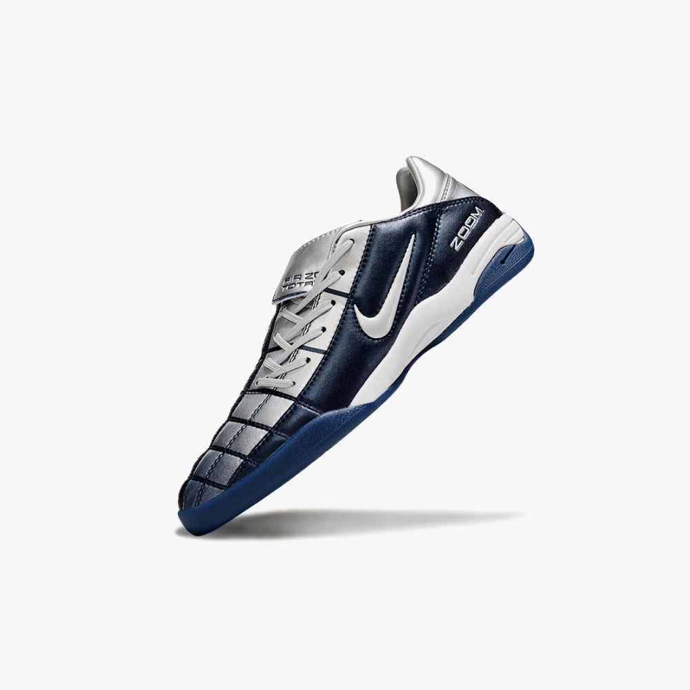 NIKE TOTAL 90 (IC)