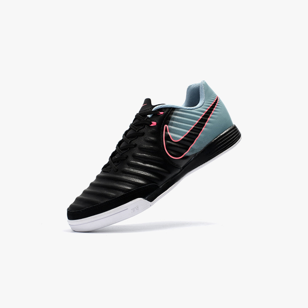 NIKE TIEMPO LIGERA