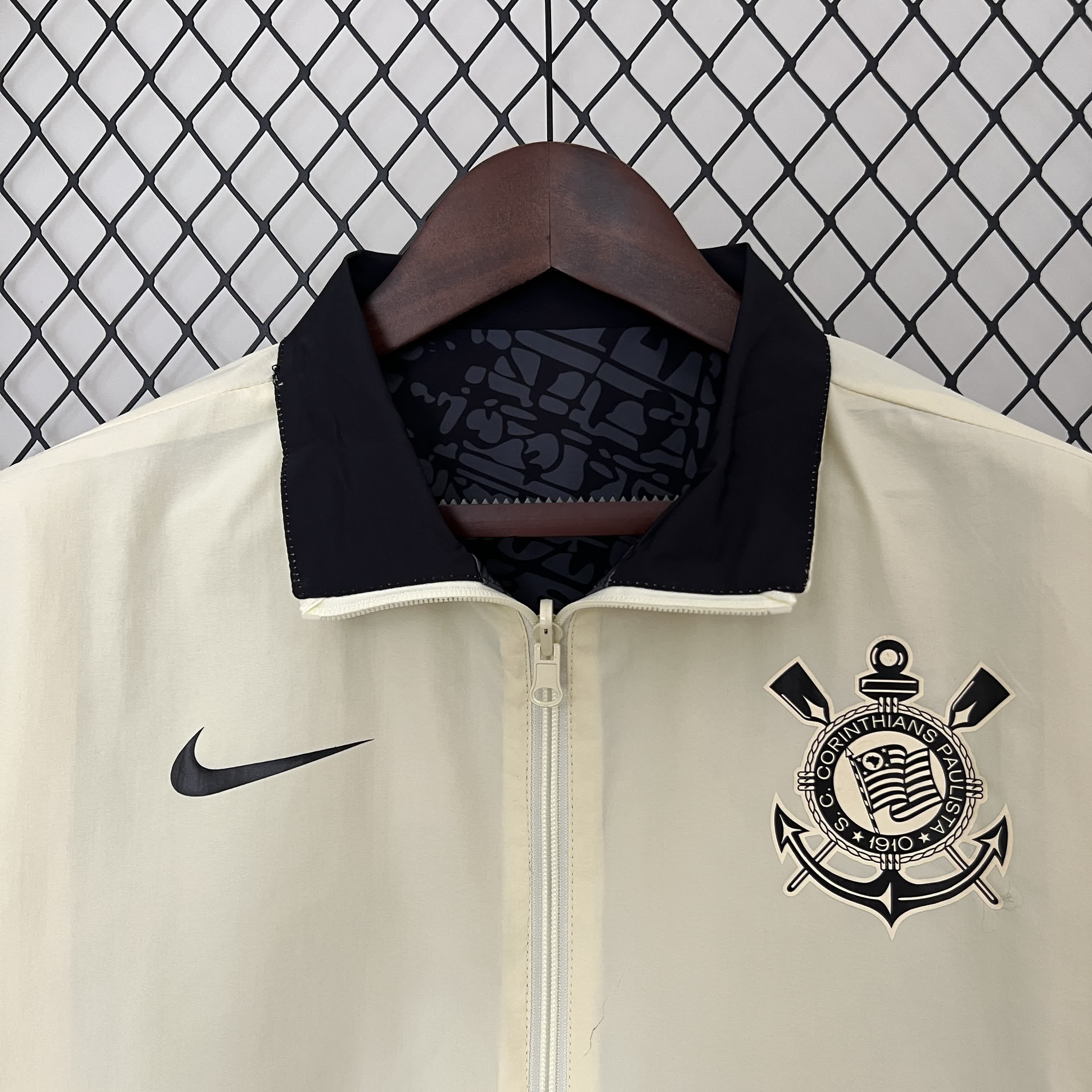 Jaqueta Corinthians Reversível 24/25 - Bege e Amarelo