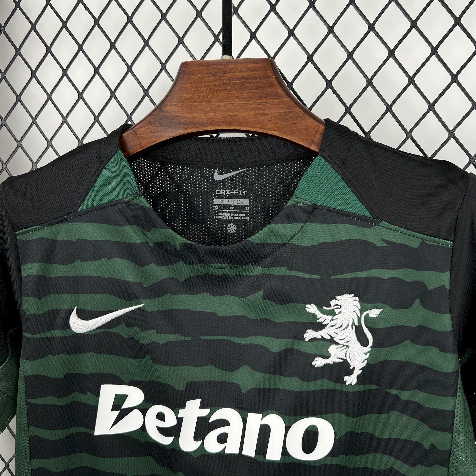 Conjunto Infantil Sporting CP 26/27 - Verde e Preto