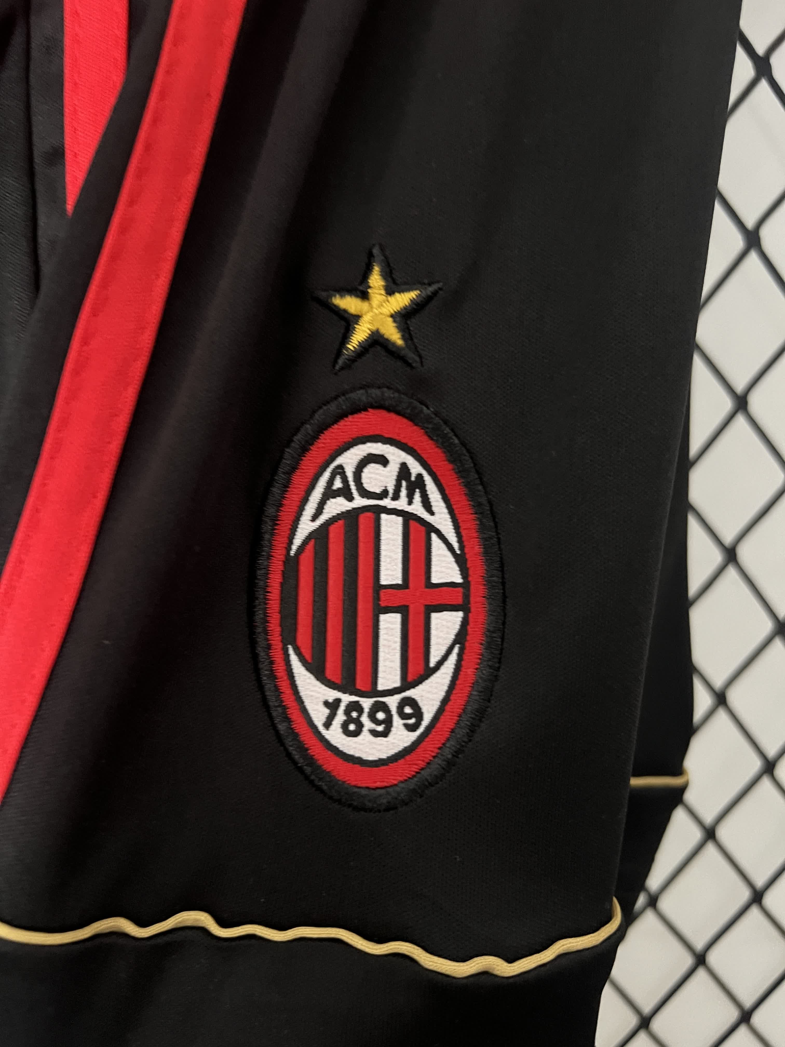Conjunto Infantil Milan Titular 2006 - Vermelho e Preto