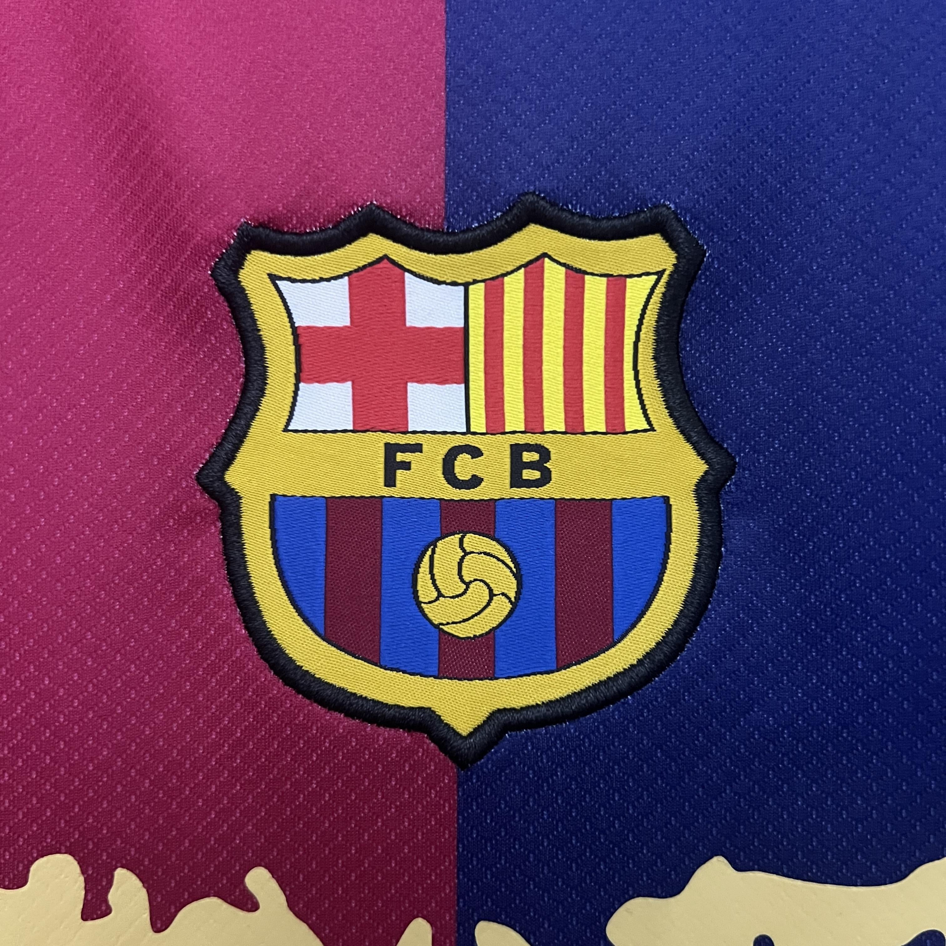 Camisa Barcelona Titular 24/25 - Versão Torcedor Travis Scott Cactus Jack