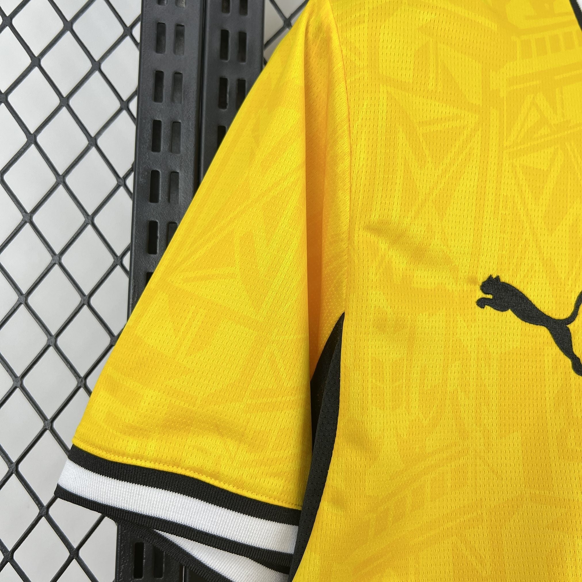 Camisa Borussia Dortmund Home 26/27 - Amarela